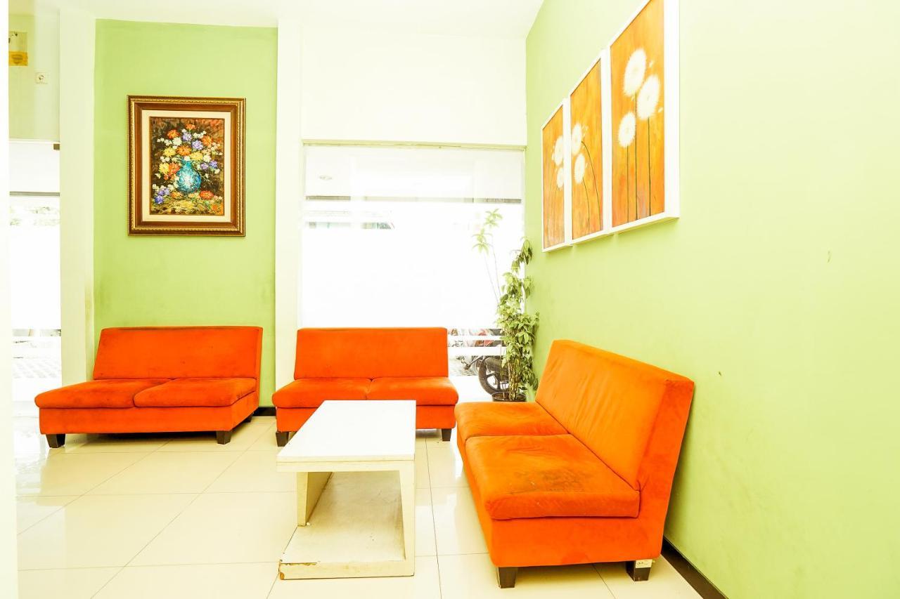 Ardhya Guesthouse Syariah By Ecommerceloka Sidoarjo Exterior photo