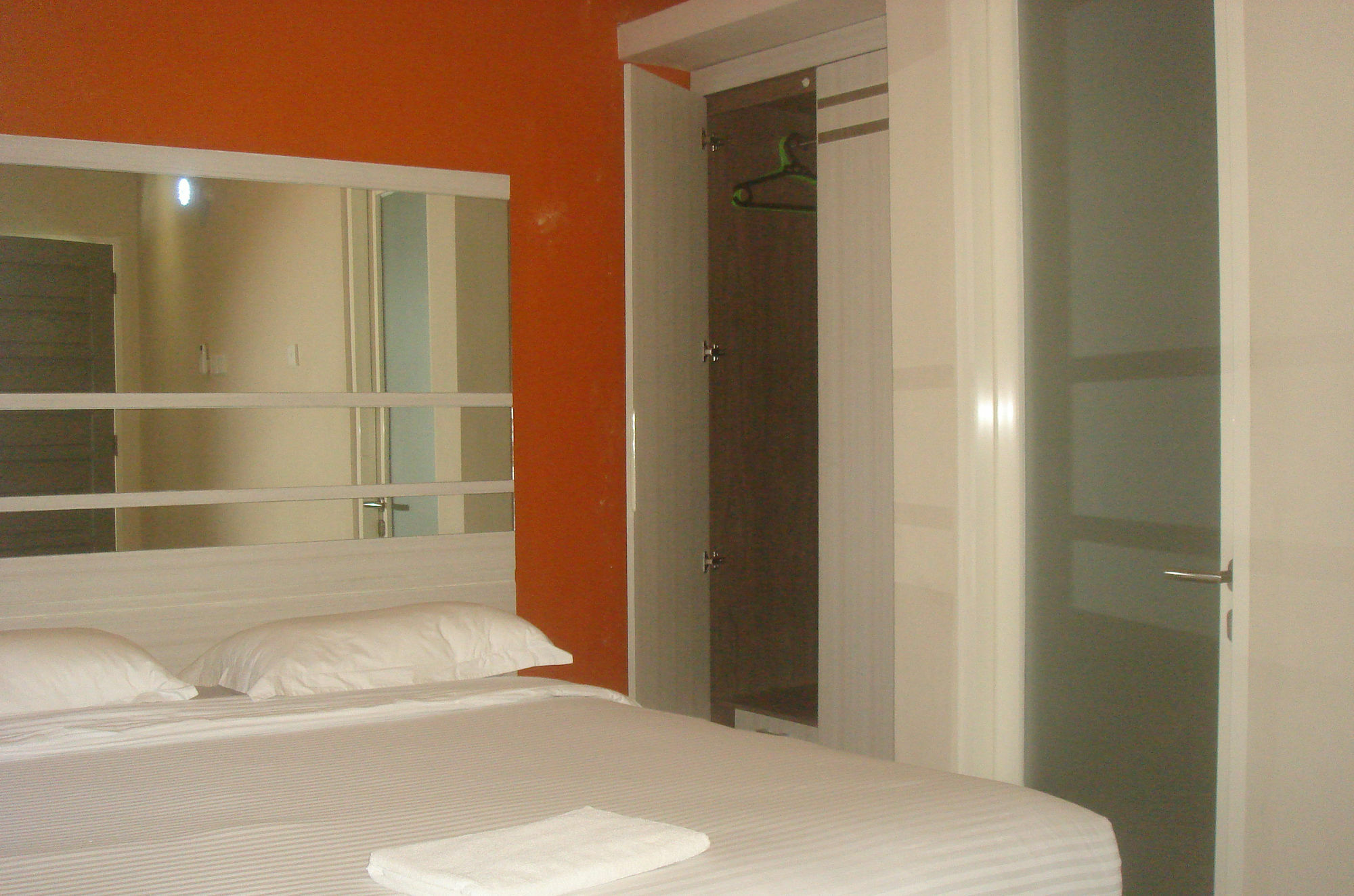 Ardhya Guesthouse Syariah By Ecommerceloka Sidoarjo Exterior photo